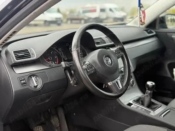 Second-hand VW Passat 140 CP (102 kW) 2012 Negru Break