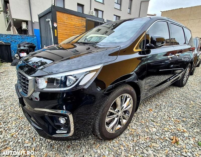 Negru Utilizat 2020 Kia Carnival Monovolum | 25.410 EUR (Super Preț) - Imagine 1/4