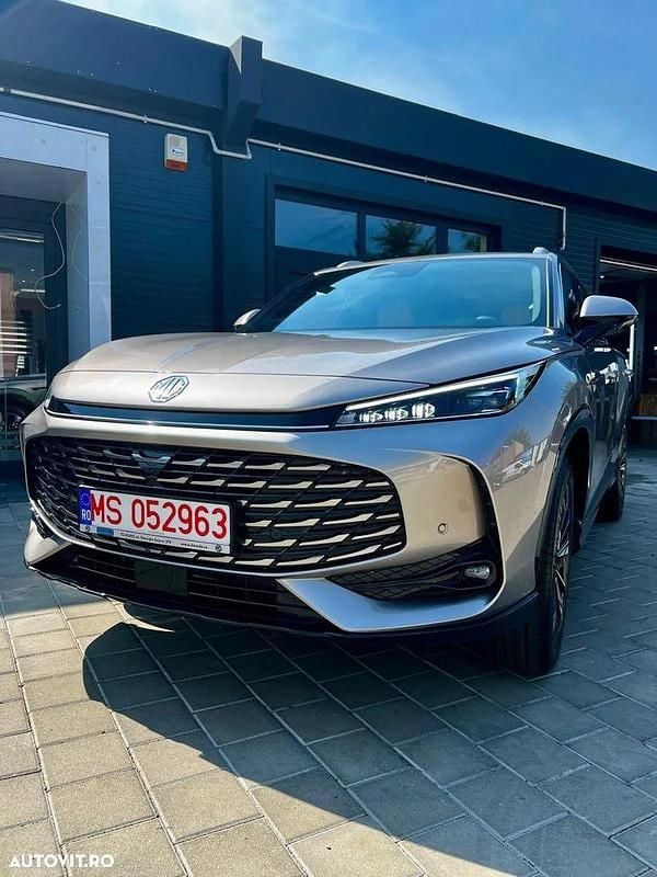 Culoarebej Nouă 2025 MG HS Luxury SUV | 33.899 EUR (Preț OK) - Imagine 1/4