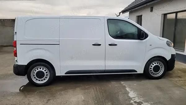 Second-hand Toyota Proace 130 CP (95 kW) 2021 Monovolum