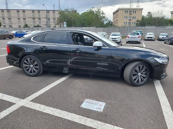 Second-hand Volvo S90 R-Design 250 CP (183 kW) 2018 Negru Berlinǎ