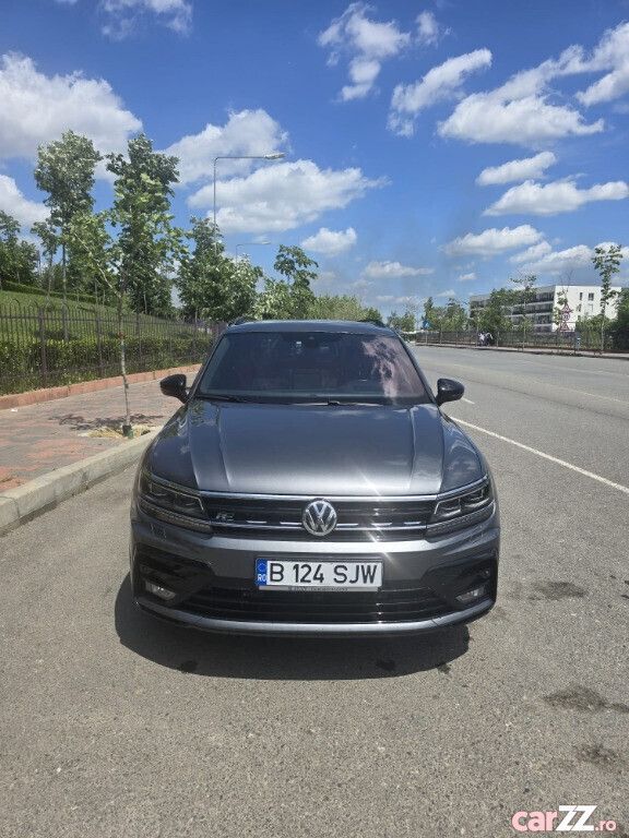 Utilizat 2020 VW Tiguan R-line SUV | 28.500 EUR (Scump) - Imagine 1/4
