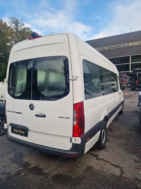 Second-hand Mercedes Sprinter 165 CP (121 kW) 2023 Alb Van