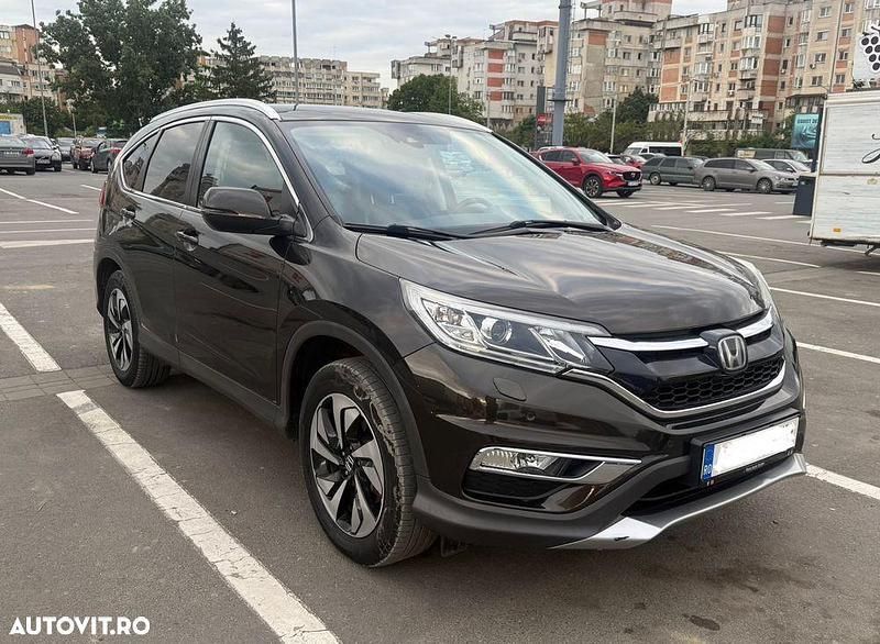 Culoaremaro Utilizat 2015 Honda CR-V Executive SUV | 14.600 EUR (Puțin scump) - Imagine 1/4