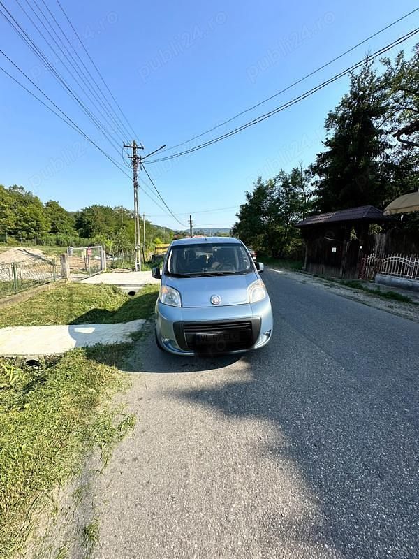 Albastru Utilizat 2010 Fiat Fiorino Trekking Monovolum | 3.000 EUR - Imagine 1/4