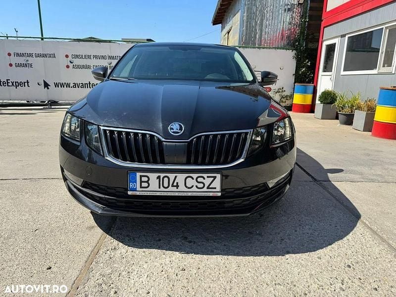 Second-hand Skoda Octavia Ambition 115 CP (84 kW) 2019 Negru Berlinǎ