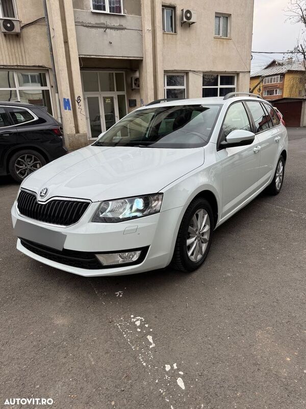 Alb Utilizat 2016 Skoda Octavia Ambition Break | 8.500 EUR (Preț bun) - Imagine 1/4