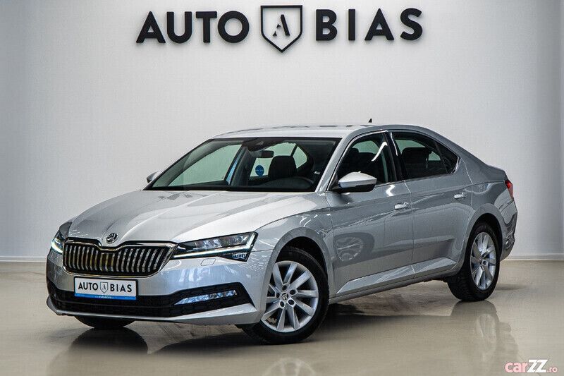 Gri Utilizat 2020 Skoda Superb Style Berlinǎ | 21.449 EUR (Preț OK) - Imagine 1/4