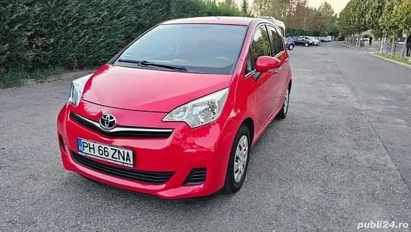 Utilizat 2012 Toyota Verso-S Monovolum | 6.800 EUR - Imagine 1/4