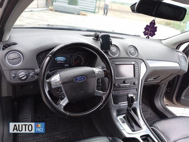 Second-hand Ford Mondeo 160 CP (117 kW) 2012 Alta Berlinǎ