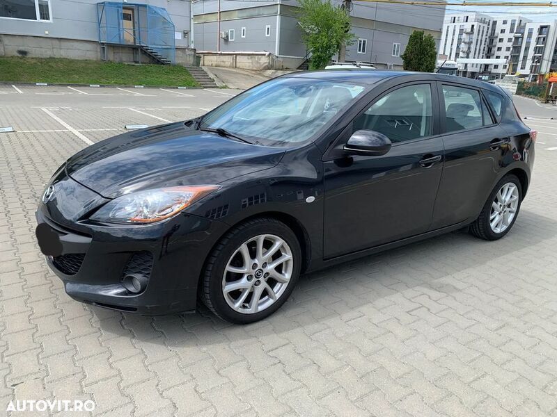 Negru Utilizat 2013 Mazda 3 Hatchback | 5.800 EUR (Preț OK) - Imagine 1/4