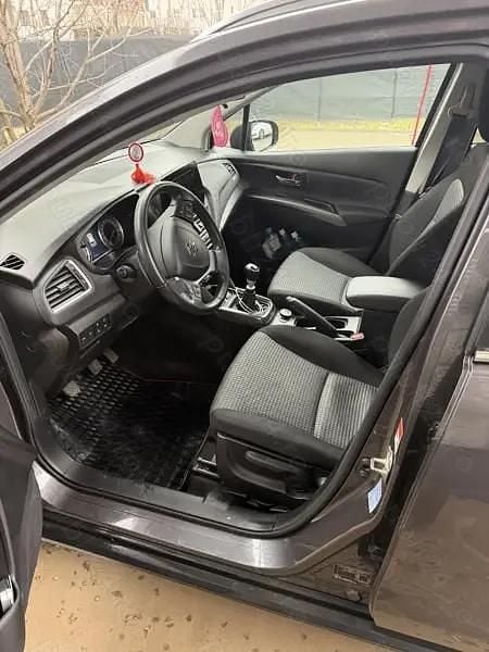 Second-hand Suzuki SX4 S-Cross 130 CP (95 kW) 2022 Gri SUV