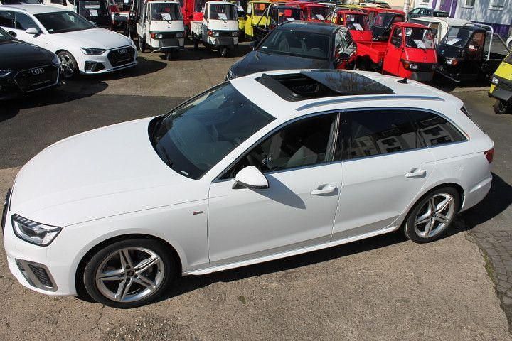 Utilizat 2023 Audi A4 S-Line Break | 47.459 EUR - Imagine 1/1