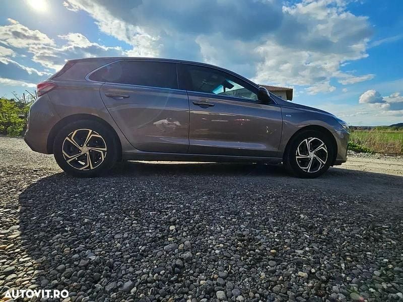 Maro Utilizat 2021 Hyundai i30 Hatchback | 15.500 EUR (Preț OK) - Imagine 1/4