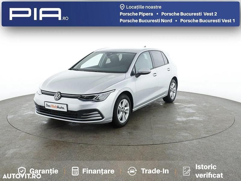 Second-hand VW Golf VIII Life 150 CP (110 kW) 2023 Gri deschis  metalic Hatchback
