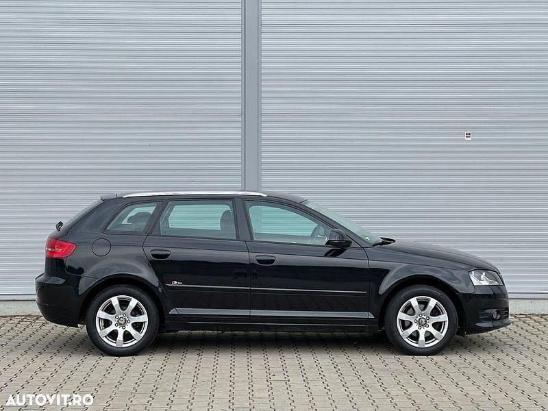 Second-hand Audi A3 125 CP (91 kW) 2010 Culoarenegru Hatchback