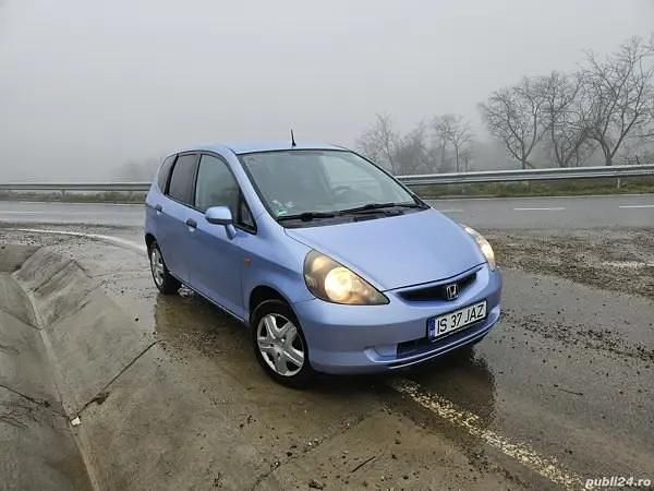 Utilizat 2004 Honda Jazz Hatchback | 1.700 EUR - Imagine 1/4