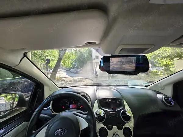 Negru Utilizat 2010 Ford Ka Titanium Hatchback | 3.700 EUR (Preț OK) - Imagine 1/4