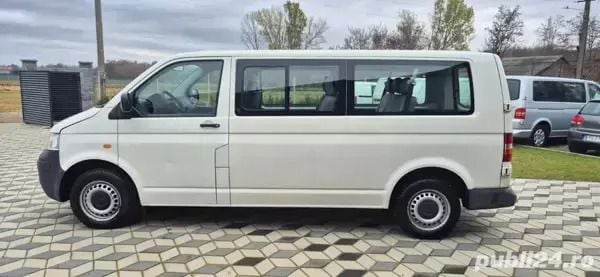 Utilizat 2009 VW T5 Van | 7.800 EUR (Preț OK) - Imagine 1/4