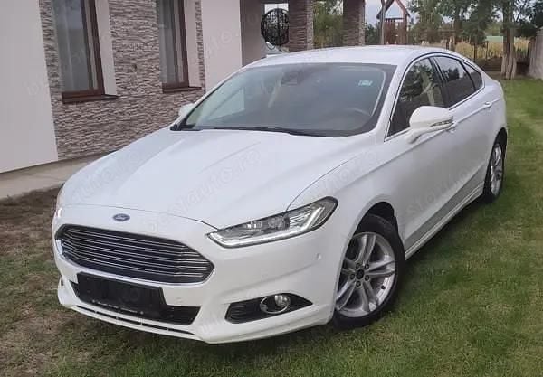Alb Utilizat 2016 Ford Mondeo Titanium Berlinǎ | 8.690 EUR (Preț OK) - Imagine 1/4