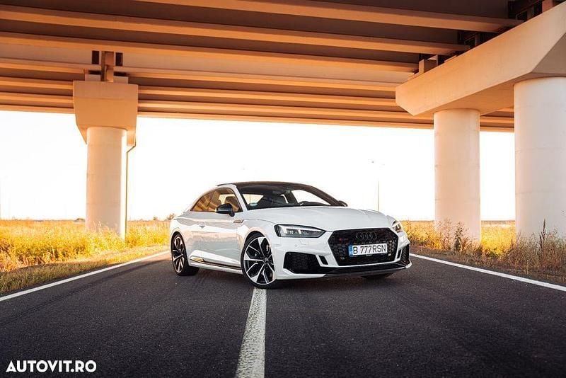 Culoarealb Utilizat 2019 Audi RS5 Sport Coupe | 49.000 EUR - Imagine 1/4