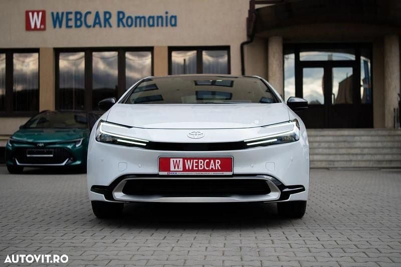 Second-hand Toyota Prius 130 CP (95 kW) 2023 Culoarealb Hatchback