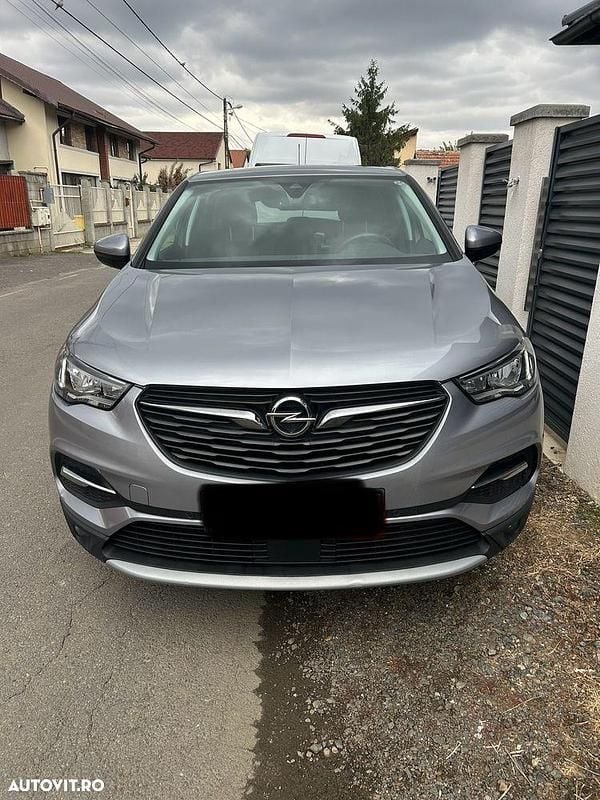 Gri Utilizat 2020 Opel Grandland X Innovation SUV | 14.300 EUR (Preț OK) - Imagine 1/4
