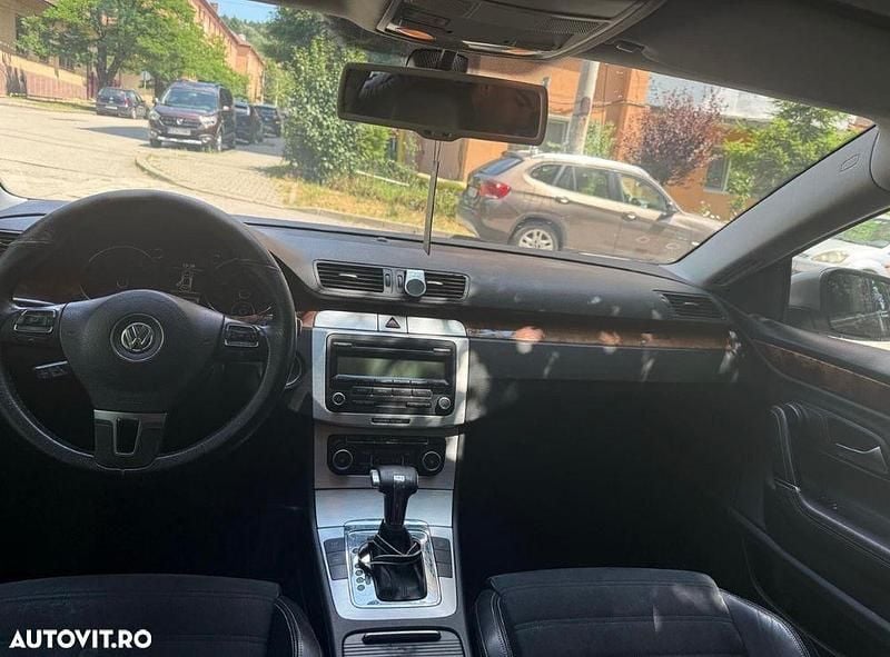 Culoaregalbeuriu Utilizat 2008 VW Passat Comfortline Berlinǎ | 5.000 EUR (Puțin scump) - Imagine 1/4