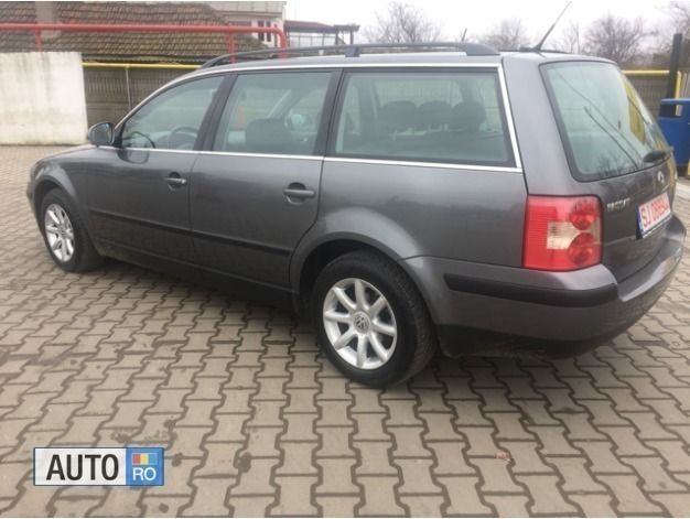 Second-hand VW Passat 136 CP (100 kW) 2005 Gri Break