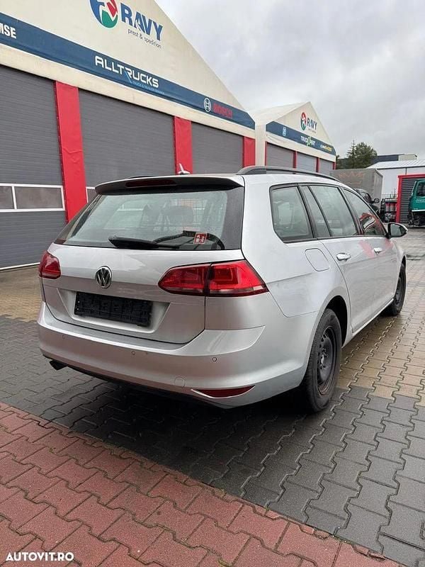 Second-hand VW Golf VII Comfortline 110 CP (80 kW) 2014 Culoareargint Break