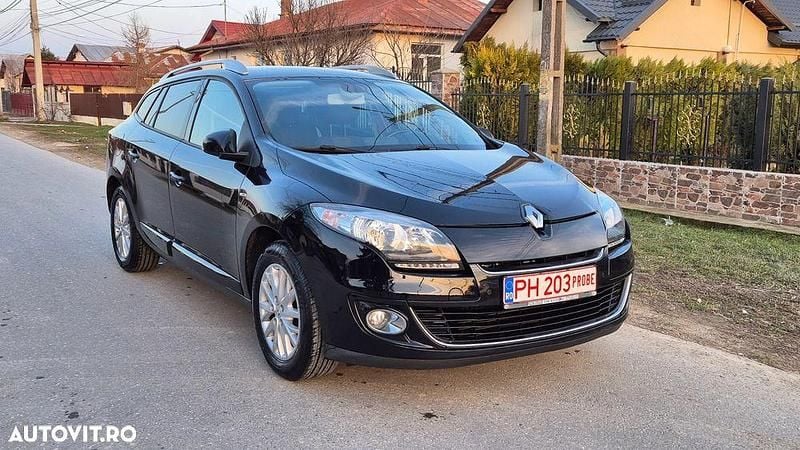 Second-hand Renault Mégane GrandTour Bose Edition 110 CP (80 kW) 2013 Culoarenegru Break
