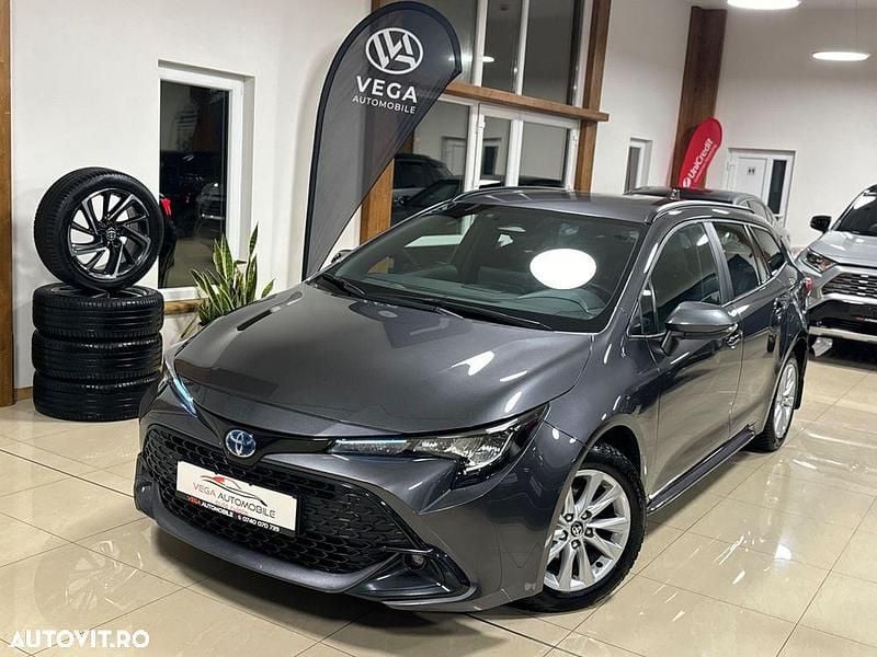 Culoaregri Second-hand 2023 Toyota Corolla Lounge Break | 22.999 EUR (Puțin scump) - Imagine 1/4