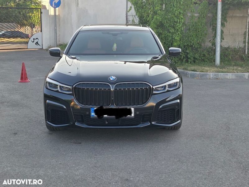 Negru Utilizat 2021 BMW 745e Berlinǎ | 52.900 EUR - Imagine 1/4