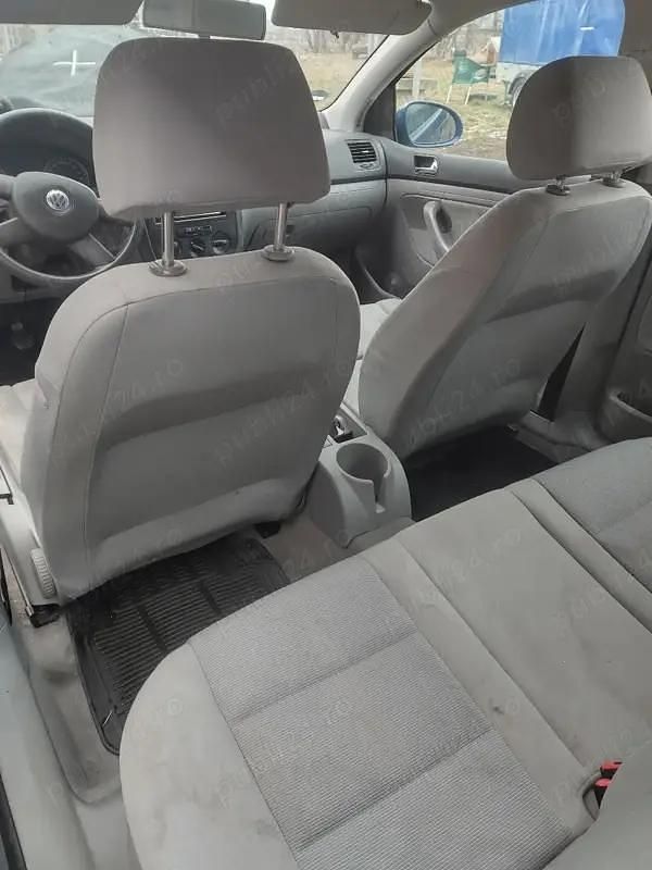 Second-hand VW Golf V 80 CP (58 kW) 2005 Albastru Hatchback