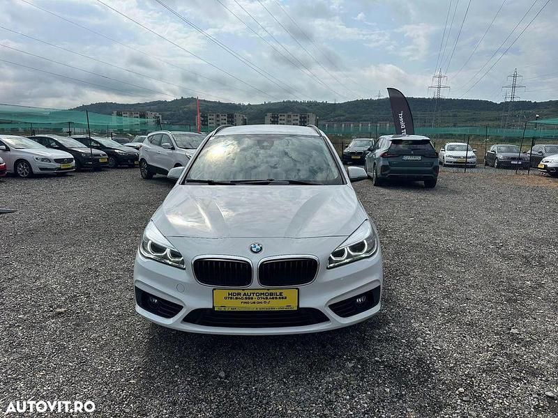 Culoarealb Utilizat 2015 BMW 216 Gran Tourer Sport Line Monovolum | 9.399 EUR - Imagine 1/4