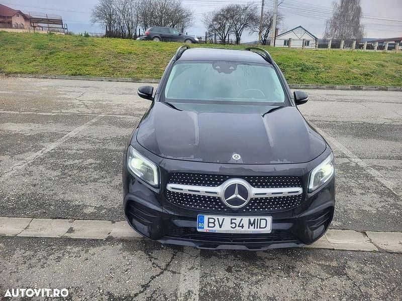 Culoarenegru Utilizat 2021 Mercedes GLB220 Advanced Plus SUV | 32.500 EUR (Preț OK) - Imagine 1/4