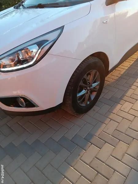 Utilizat 2015 Hyundai ix35 SUV | 9.200 EUR - Imagine 1/2