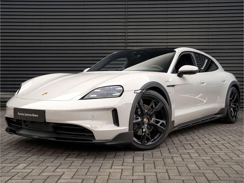 Utilizat 2025 Porsche Taycan Cross Turismo Berlinǎ | 127.401 EUR - Imagine 1/1