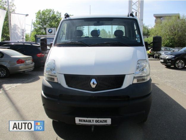 Alb Utilizat 2008 Renault Master Van | 13.800 EUR - Imagine 1/4