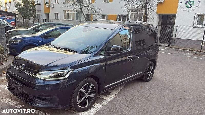Second-hand VW Caddy Style 122 CP (89 kW) 2021 Culoarealte culori Monovolum
