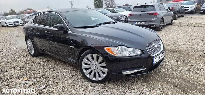Culoarenegru Utilizat 2009 Jaguar XF Premium Luxury Berlinǎ | 4.700 EUR (Preț OK) - Imagine 1/4