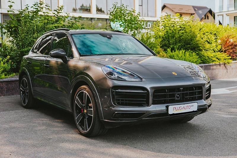 Second-hand Porsche Cayenne GTS 460 CP (338 kW) 2022 SUV