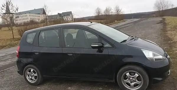Utilizat 2005 Honda Jazz Hatchback | 1.699 EUR - Imagine 1/4