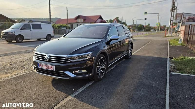 Culoarenegru Utilizat 2015 VW Passat Alltrack Break | 15.200 EUR (Preț OK) - Imagine 1/4