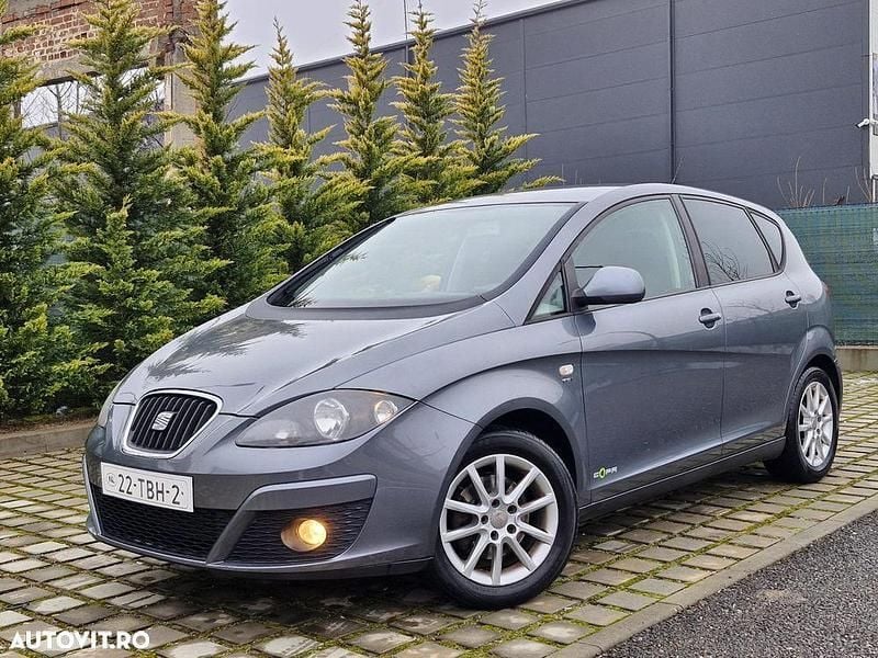 Second-hand Seat Altea 105 CP (77 kW) 2013 Culoarealte culori Monovolum