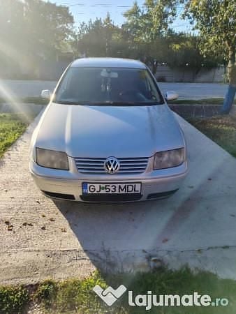 Utilizat 2001 VW Bora Berlinǎ | 5.500 EUR - Imagine 1/4