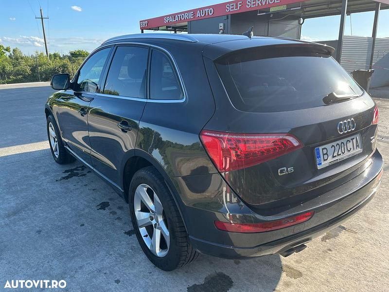 Second-hand Audi Q5 177 CP (130 kW) 2012 Culoaremaro SUV