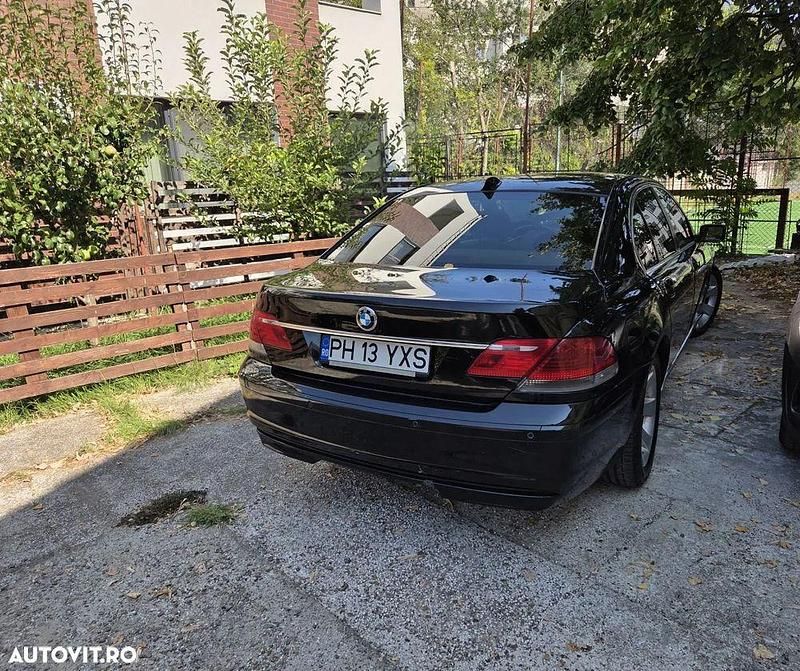 Culoarenegru Utilizat 2008 BMW 730 Sport Line Berlinǎ | 6.500 EUR - Imagine 1/4