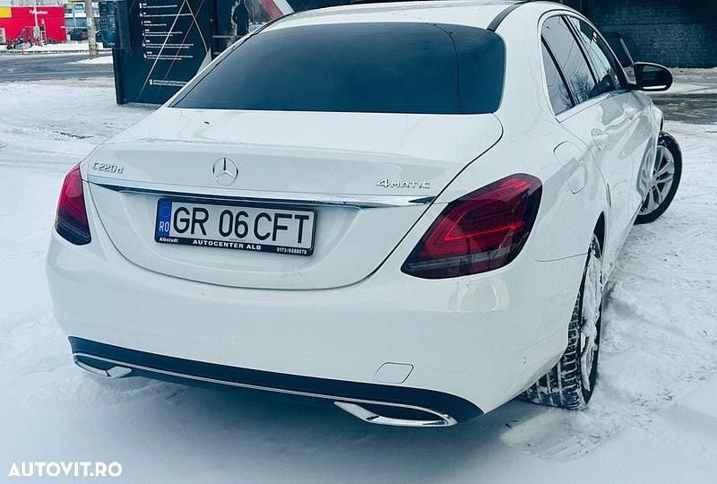 Second-hand Mercedes C220 194 CP (142 kW) 2019 Culoarealb Break
