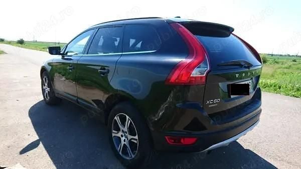 Utilizat 2011 Volvo XC60 SUV | 8.000 EUR (Preț OK) - Imagine 1/4